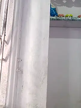 poojam93 online show from November 2025 03:28:01 AM