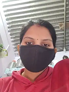 poojam93 online show from November 2025 02:36:02 AM