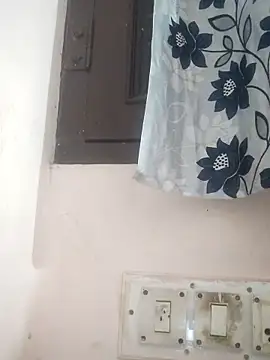 poojam93 online show from February 2026 02:34:02 AM