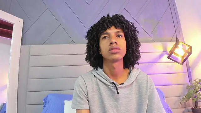 Johan gz  online show from November 2025 11:43:02 AM