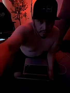 kvrkvr19 online show from November 2025 12:22:01 AM