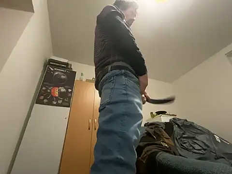 Snapshot of Salon1986 chatting on November 2025 11:20:02 PM Salon1986 online show from November 2025 11:20:02 PM