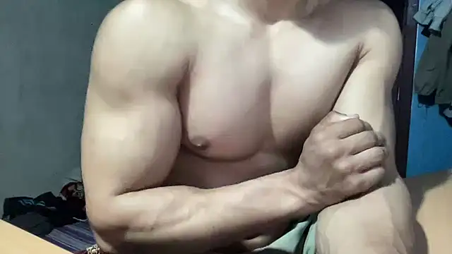 Snapshot of veilofstrength chatting on November 2025 06:29:01 PM veilofstrength online show from November 2025 06:29:01 PM