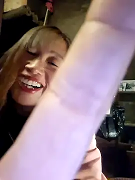 ngocngoc cute online show from November 2025 12:49:02 PM