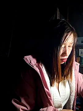 ngocngoc cute online show from December 2025 12:14:01 PM