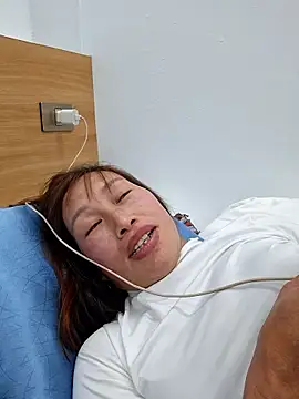 ngocngoc cute online show from January 2026 12:51:02 PM