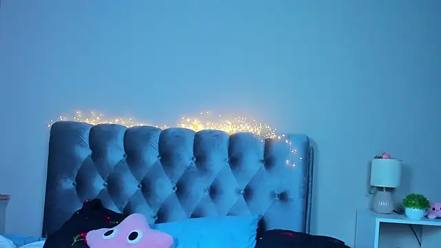 Snapshot of Blondy_Fina chatting on July 2026 05:27:02 AM Blondy Fina online show from July 2026 05:27:02 AM