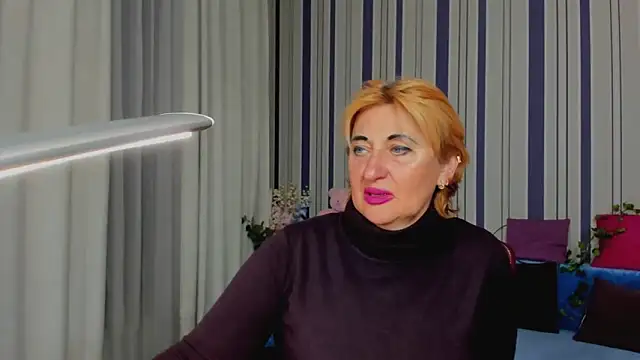 MilanaAlvis online show from October 2025 12:09:01 PM