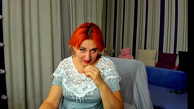 MilanaAlvis online show from December 2025 01:27:01 PM