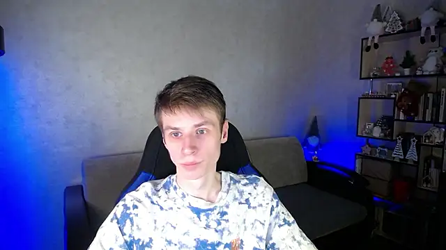 Snapshot of yes_cute_boy_ chatting on February 2026 07:07:02 AM yes cute boy online show from February 2026 07:07:02 AM