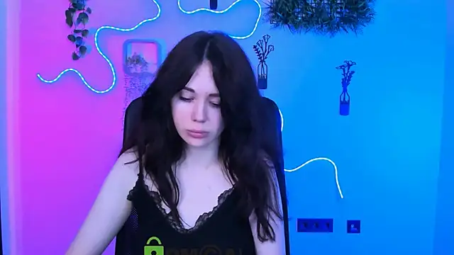 riley sanders online show from July 2026 07:23:02 PM