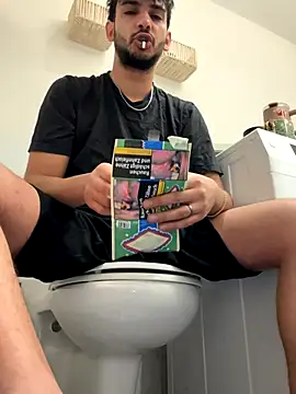 Gipsyboysteve online show from November 2025 04:40:02 PM