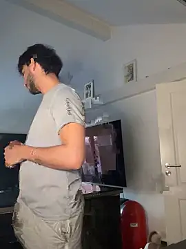 Gipsyboysteve online show from March 2026 05:33:01 AM