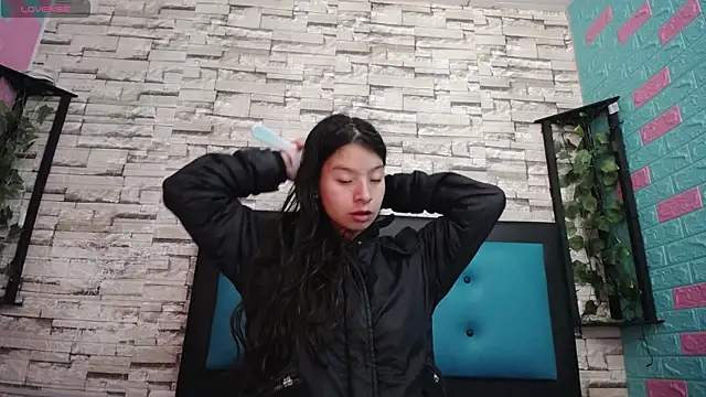 Snapshot of maily_can chatting on September 2025 12:18:01 PM maily can online show from September 2025 12:18:01 PM