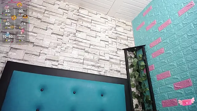 Snapshot of maily_can chatting on November 2025 01:00:01 PM maily can online show from November 2025 01:00:01 PM