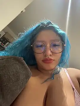 HATSUNE   online show from March 2026 10:21:02 PM