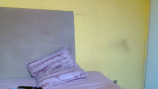 Snapshot of thique_doll chatting on October 2025 08:31:01 PM thique doll online show from October 2025 08:31:01 PM