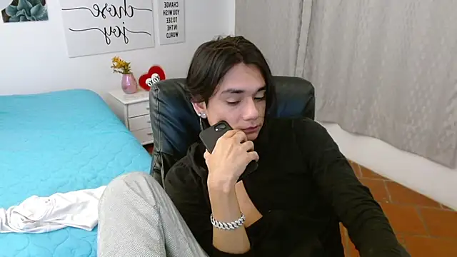 Snapshot of davoxer chatting on September 2025 03:50:02 AM davoxer online show from September 2025 03:50:02 AM