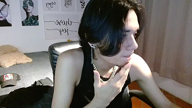 Snapshot of davoxer chatting on October 2025 03:38:01 AM davoxer online show from October 2025 03:38:01 AM