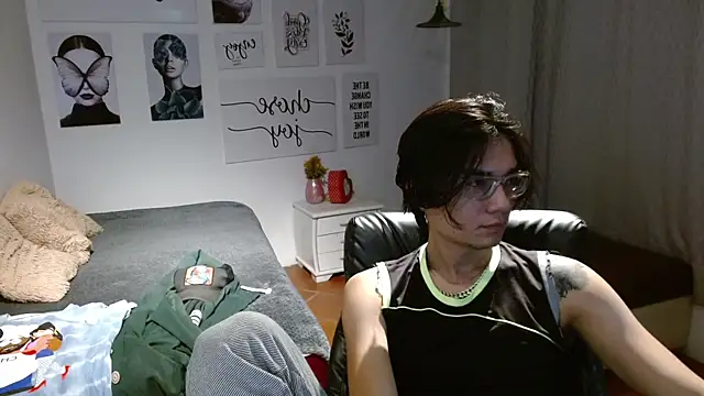 Snapshot of davoxer chatting on November 2025 02:10:01 AM davoxer online show from November 2025 02:10:01 AM