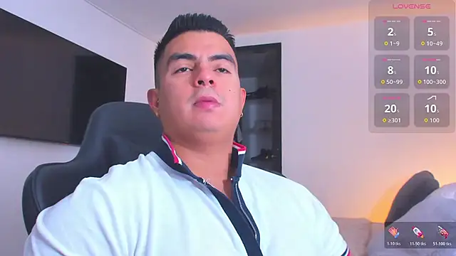 Snapshot of RJBarto chatting on October 2025 03:07:01 PM RJBarto online show from October 2025 03:07:01 PM