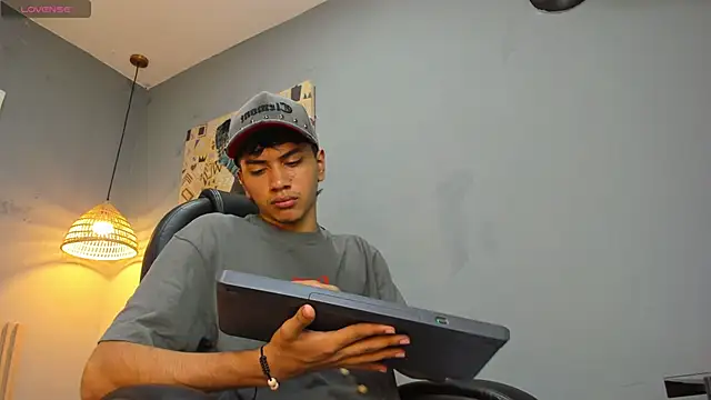 markbowie online show from January 2026 12:43:02 PM