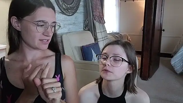 bambifarrina online show from June 2026 11:38:02 PM
