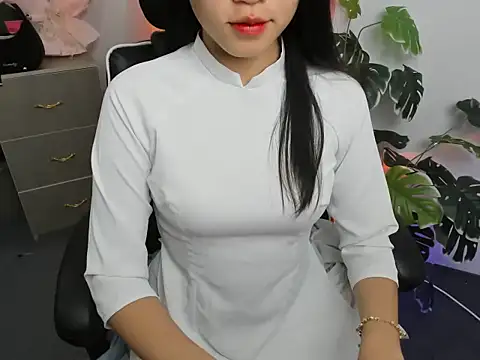 Snapshot of Xiao_cute chatting on November 2025 02:16:02 PM Xiao cute online show from November 2025 02:16:02 PM