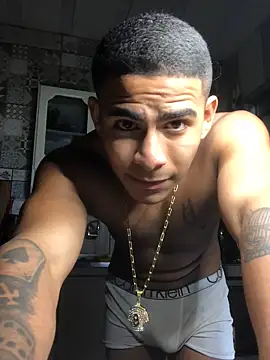 Snapshot of Novindot23cm chatting on October 2025 01:05:01 AM Novindot23cm online show from October 2025 01:05:01 AM