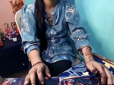 RIYA SOOD online show from September 2025 06:57:02 AM