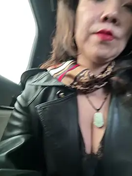 anna yngs online show from February 2026 03:32:02 AM