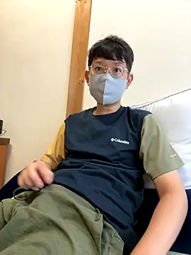 tom19899q online show from September 2025 08:25:01 AM