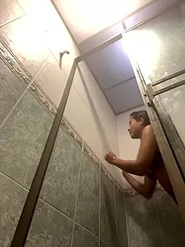 Ana  Pink online show from January 2026 10:04:01 PM