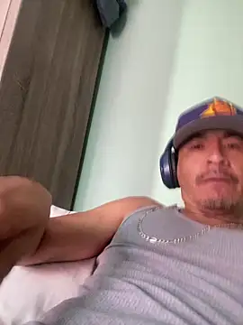 Chillo956 online show from December 2025 08:27:02 PM