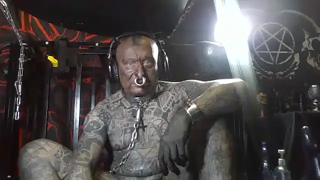 object857 online show from April 2026 09:24:01 PM