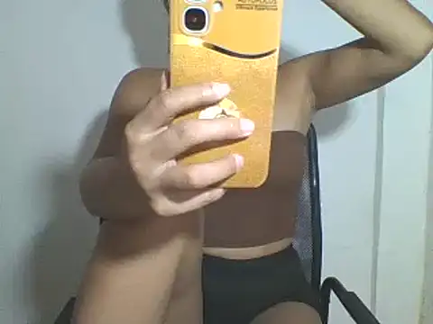 Snapshot of pretty_asian_xx chatting on June 2026 01:03:02 PM pretty asian xx online show from June 2026 01:03:02 PM
