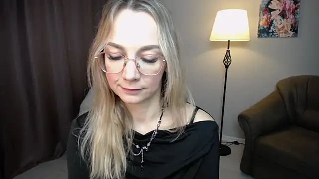 Ava Elior online show from November 2025 11:10:01 AM