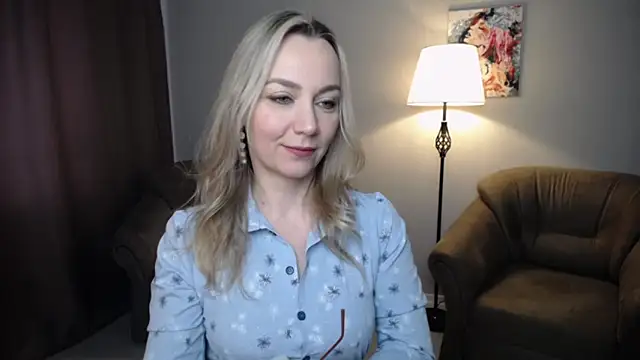 Snapshot of Ava_Elior chatting on April 2026 11:49:01 AM Ava Elior online show from April 2026 11:49:01 AM