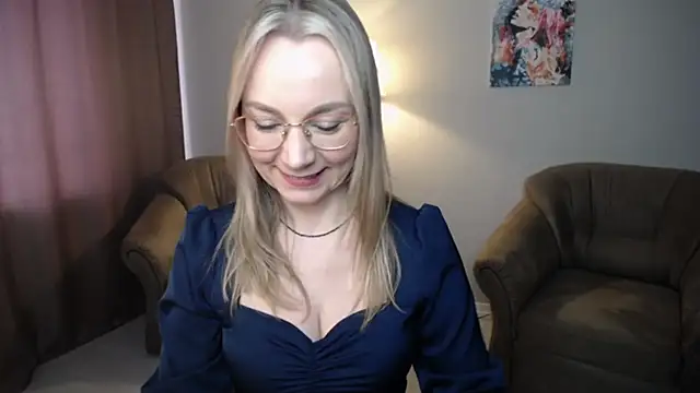 Snapshot of Ava_Elior chatting on May 2026 11:17:01 AM Ava Elior online show from May 2026 11:17:01 AM