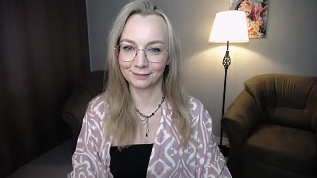 Snapshot of Ava_Elior chatting on May 2026 08:31:02 AM Ava Elior online show from May 2026 08:31:02 AM