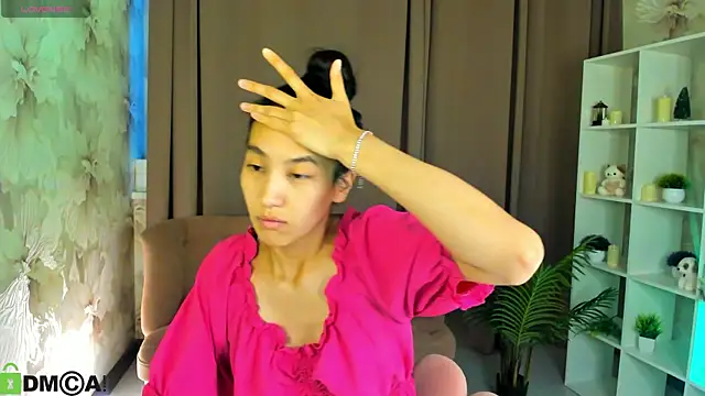 FlirtyAura online show from July 2026 03:13:01 AM