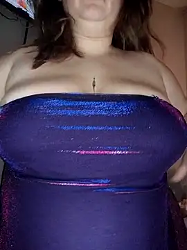 Snapshot of limasieraaa chatting on December 2025 09:20:01 PM limasieraaa online show from December 2025 09:20:01 PM