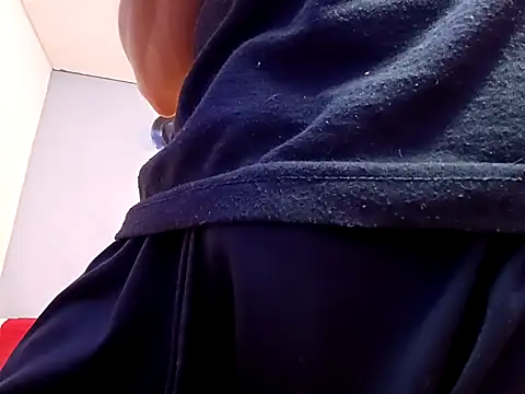 jhonny thes28 online show from October 2025 03:44:02 PM