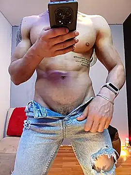 jhonny thes28 online show from November 2025 01:28:02 PM