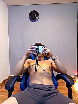 Snapshot of jhonny_thes28 chatting on February 2026 03:02:02 AM jhonny thes28 online show from February 2026 03:02:02 AM