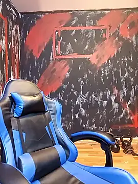 jhonny thes28 online show from April 2026 01:11:01 PM