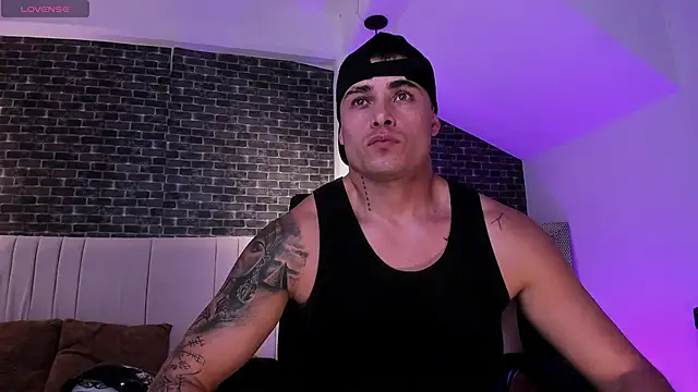 connorsmiith online show from February 2026 07:31:01 PM