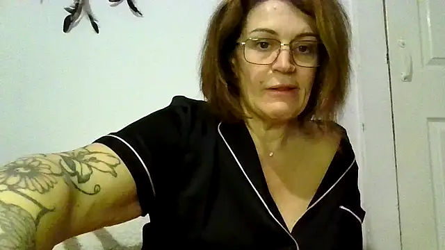 RubyyRosee online show from November 2025 09:47:01 PM