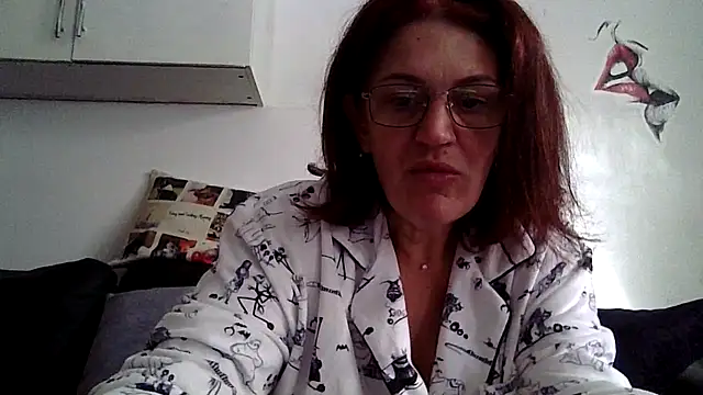 RubyyRosee online show from April 2026 08:20:01 AM