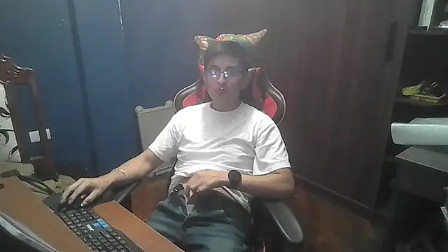 SVGUSSV online show from September 2025 01:17:01 AM